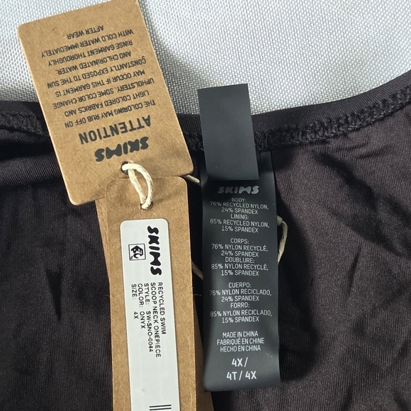 SKIMS SWIM SCOOP NECK ONE PIECE Swimsuit Bathing suit Onyx Black 4X Plus Size - Picture 5 of 6